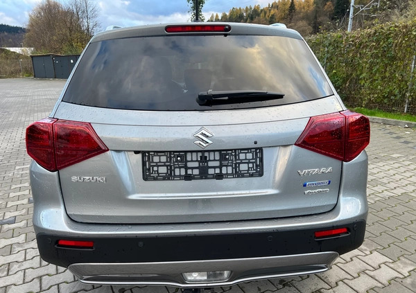 Suzuki Vitara cena 93900 przebieg: 19000, rok produkcji 2022 z Nisko małe 232